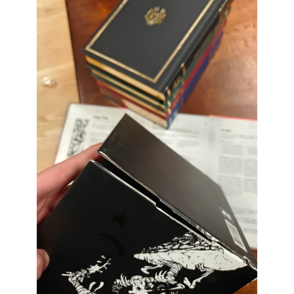 Memento Mori RPG Deathless Edition (vahingoittunut)