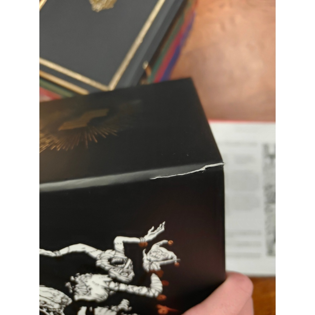 Memento Mori RPG Deathless Edition (vahingoittunut)