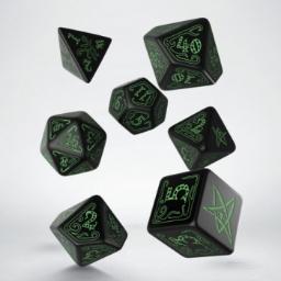 [SCTH21] Call of Cthulhu Black &amp; green Dice Set (7)