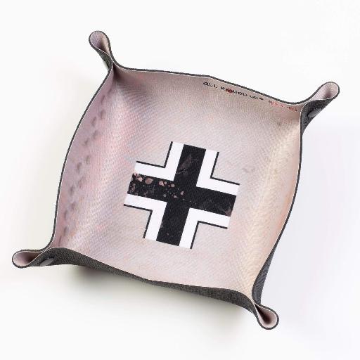 [DTS-ARU-MIL-003] WW2 German Square Folding Dice Tray
